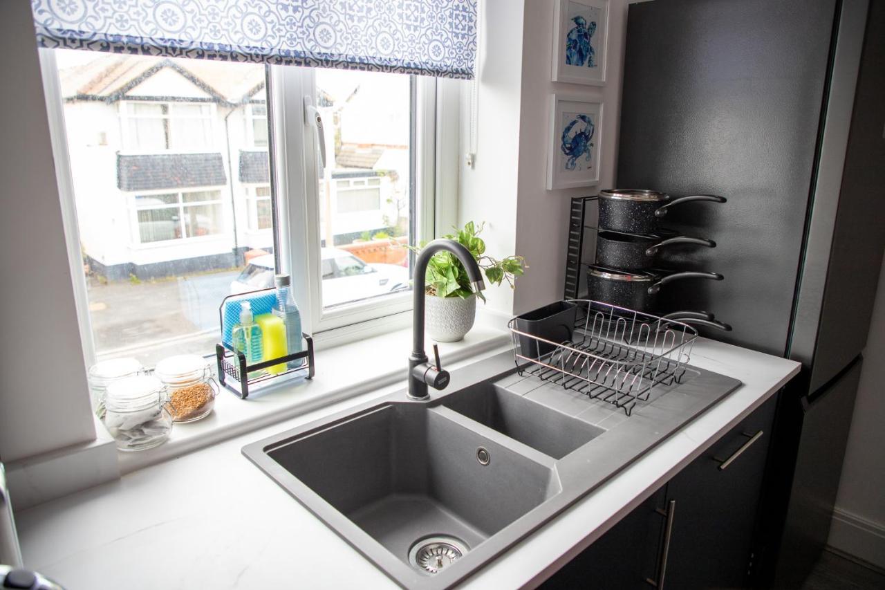 Wave Stays - First Floor Apartment Cleveleys Exterior photo